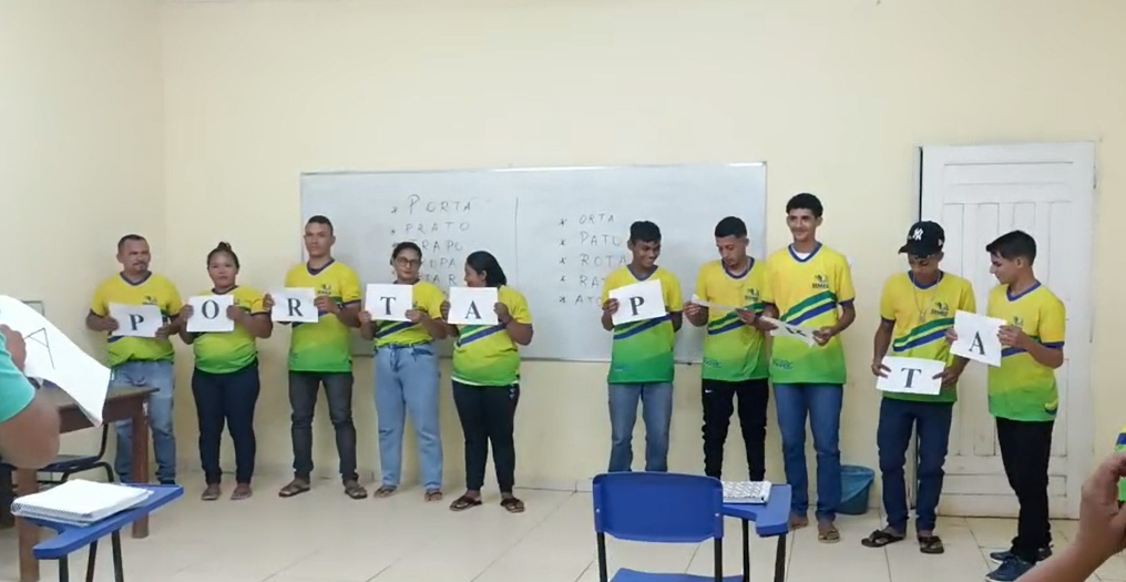 Educadores da EJA são chamados a compartilhar boas práticas; saiba como participar