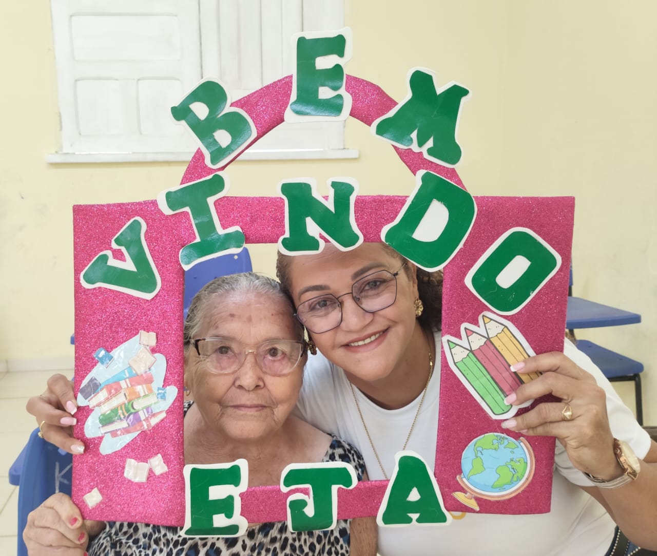 No interior do Amazonas, professores usam acolhimento e ludicidade para alfabetizar na EJA